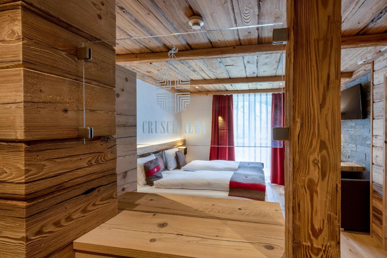 Hotel Crusch Alba Swiss Lodge ルェルネツ エクステリア 写真