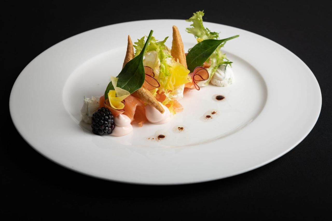 Hotel Crusch Alba Swiss Lodge ルェルネツ エクステリア 写真